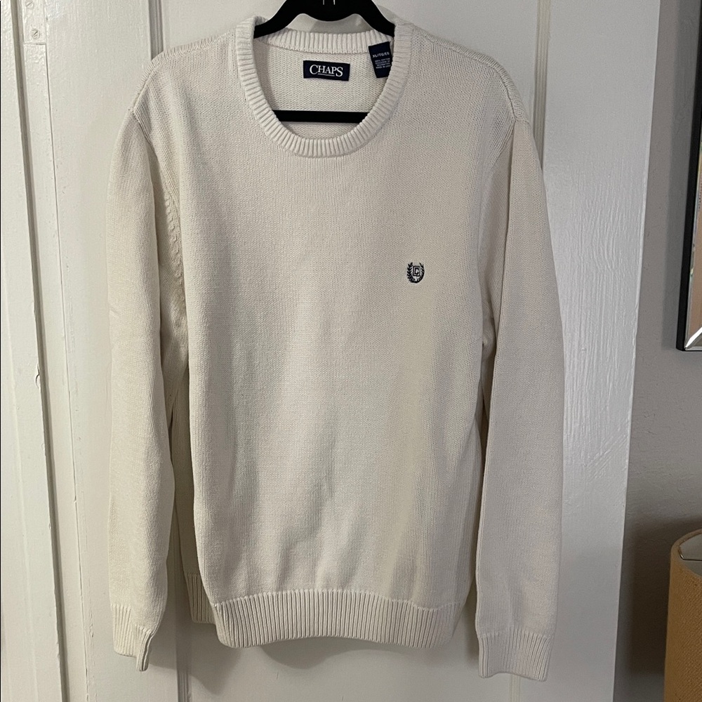 Chaps Men's Off-White Crewneck Sweater